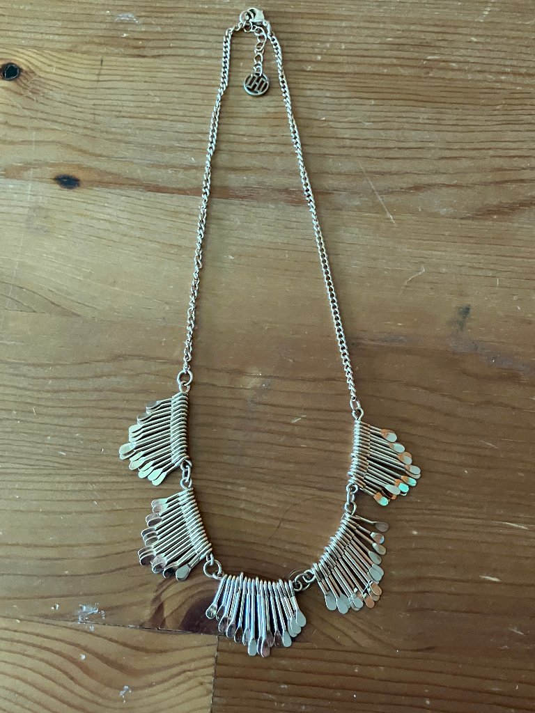 Vintage Gold Tone Ladies Bib Necklace Lobster Claw